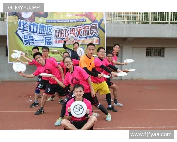 武汉飞盘队创下飞盘耐力新高引发热议全城欢庆