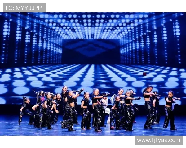 南京街舞队灵活性探秘：舞动城市节奏与青春活力的完美结合